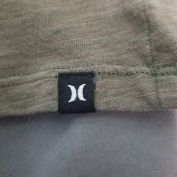 Men's Medium Hurley T-Shirt - Picture 5 of 6